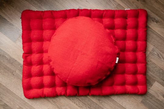 Meditation Set Zafu & Zabuton with Buckwheat hulls Red Linen Floor cushions Meditation pillow Meditation cushion Pillow Seat Yoga