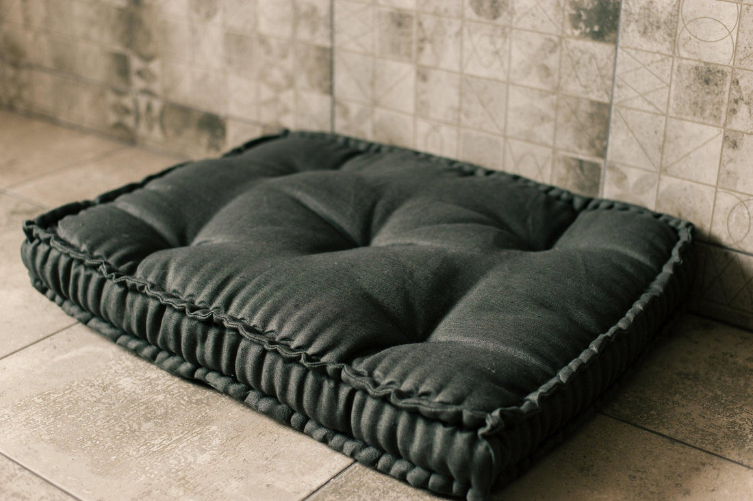 Dark grey Hemp Floor cushion with organic hemp fiber filling in linen fabric / floor pillow Pillow seat/Meditation Yoga /Natural