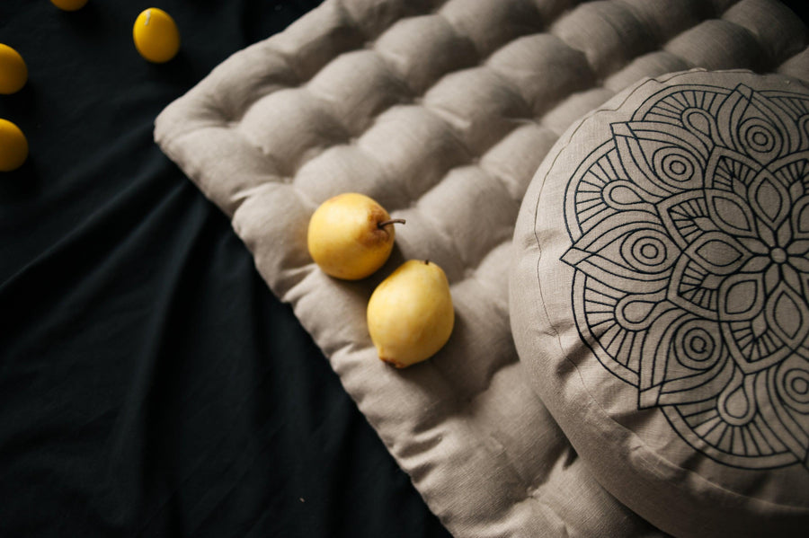 Embroidery Meditation Set Zafu & Zabuton Mandala with Buckwheat hulls Linen Floor cushions Meditation pillow Meditation cushion Meditation pouf Pillow Seat Yoga mat