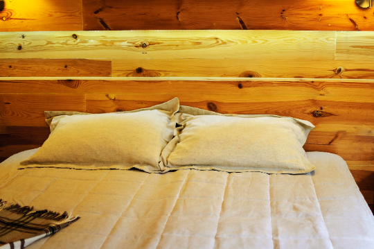 Hemp Linen Mattress Pad cover as fitted sheet filled organic Hemp Fiber in 100% non-dyed Linen fabric Queen Full, Twin, King size