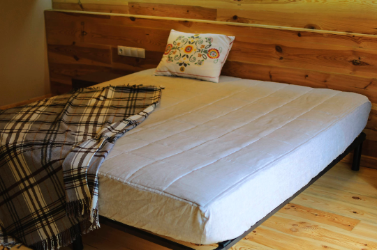 Hemp Linen Mattress Pad cover as fitted sheet filled organic Hemp Fiber in 100% non-dyed Linen fabric Queen Full, Twin, King size
