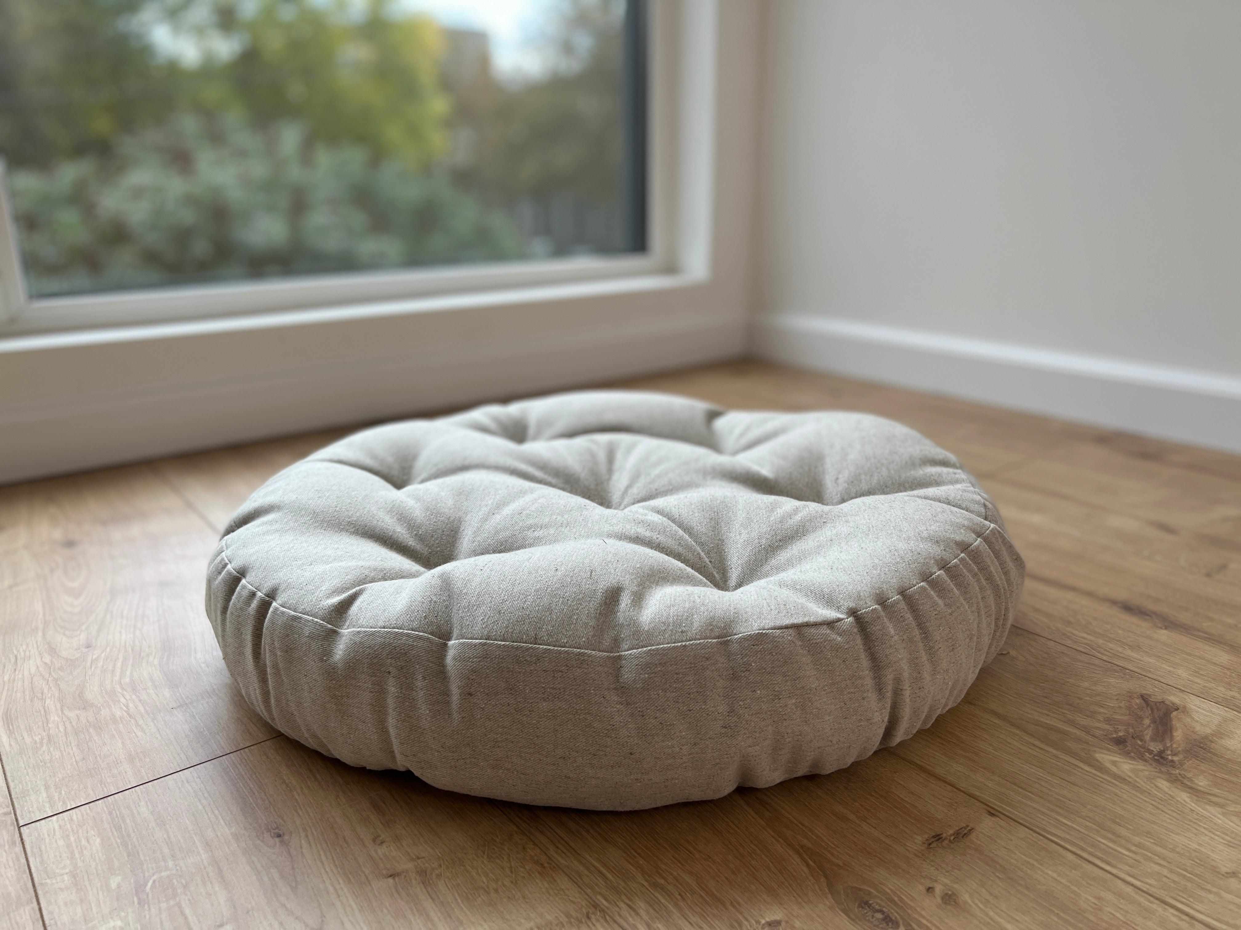 Special listing for D.: ten round 40 cm in diameter hemp cushions with stitched centers in natural undyed linen in a grey shade
