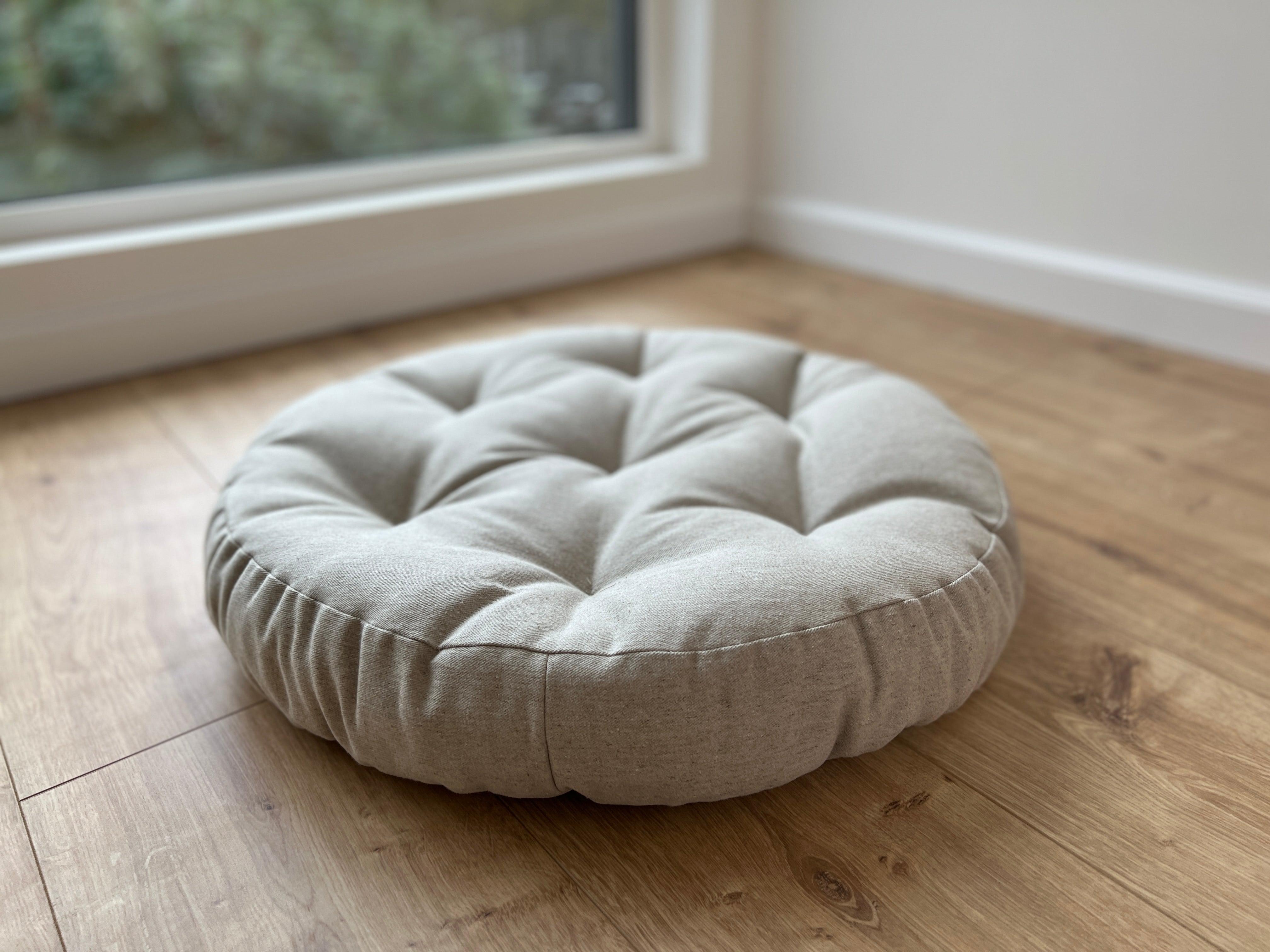 Special listing for D.: ten round 40 cm in diameter hemp cushions with stitched centers in natural undyed linen in a grey shade