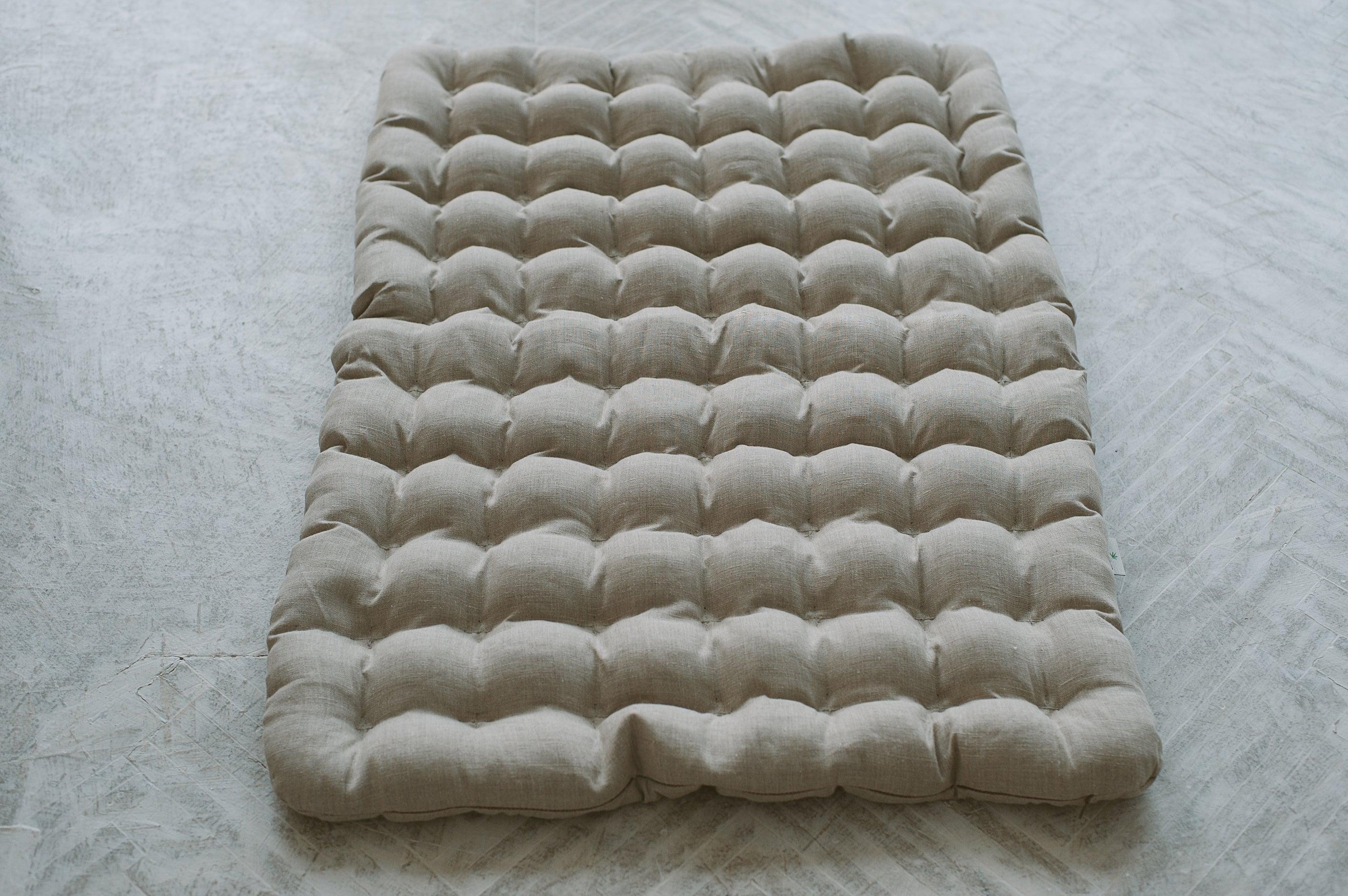 Linen Floor cushion with Buckwheat hulls Meditation zabuton/ for Yoga studio/ Massage Orthopedic pillow