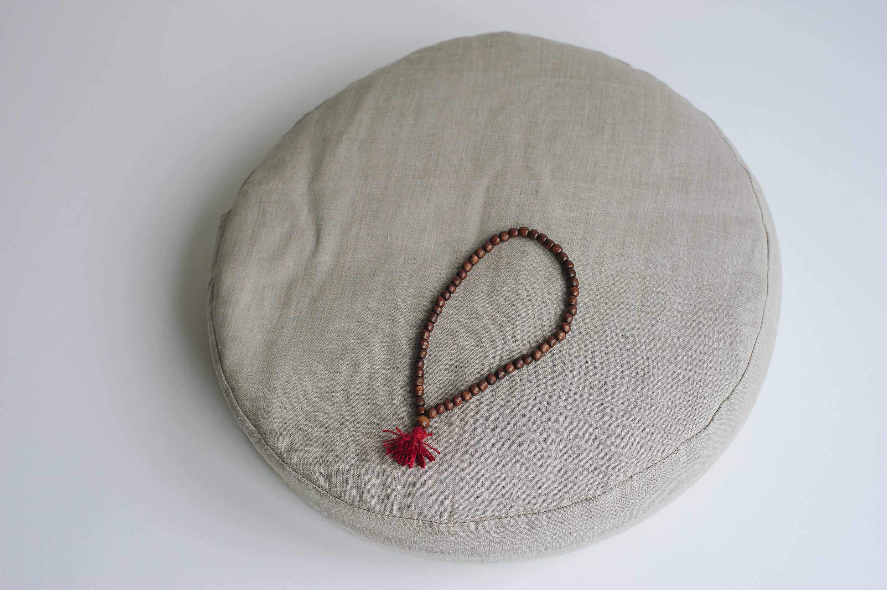 Linen Meditation floor cushion with Buckwheat hulls / Zafu pillow seat/Meditation Yoga