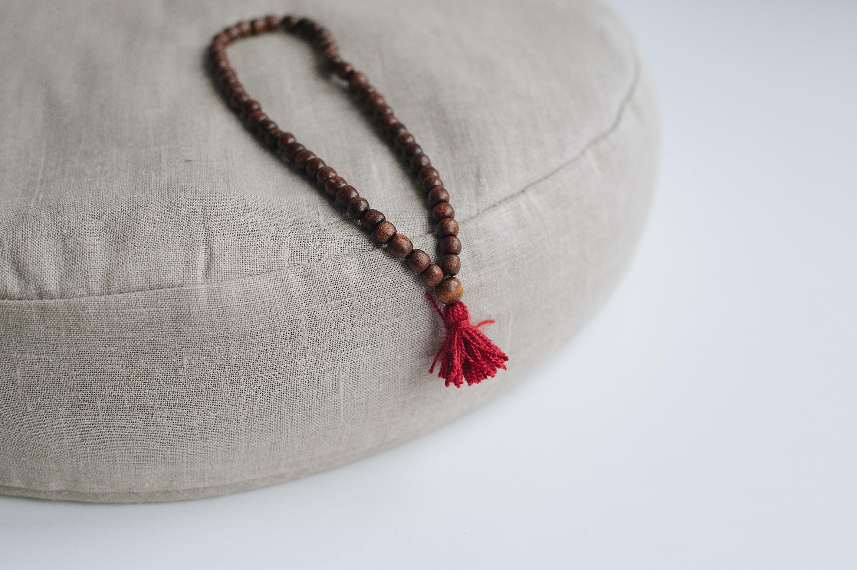 Linen Meditation floor cushion with Buckwheat hulls / Zafu pillow seat/Meditation Yoga