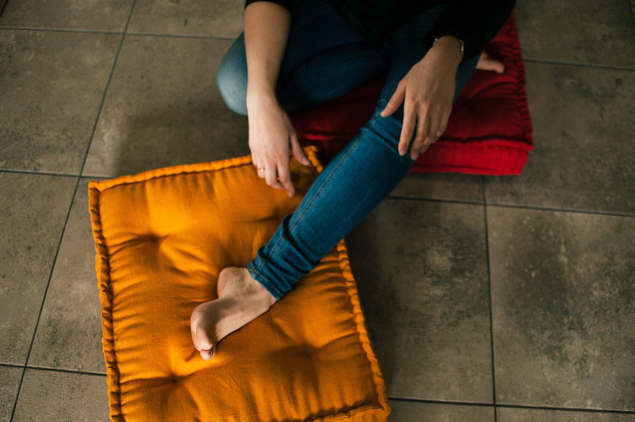 Mustard Hemp Floor cushion with organic hemp fiber filling in linen fabric / floor pillow Pillow seat/Meditation Yoga /Natural