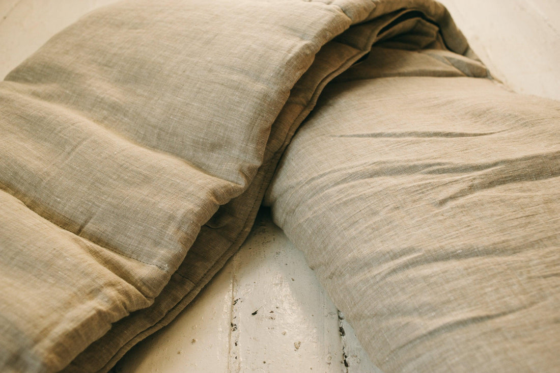 Thick HEMP Sleeping bag in washed linen fabric- organic hemp fiber filling + linen non-dyed fabric - blanket quilt, hand made