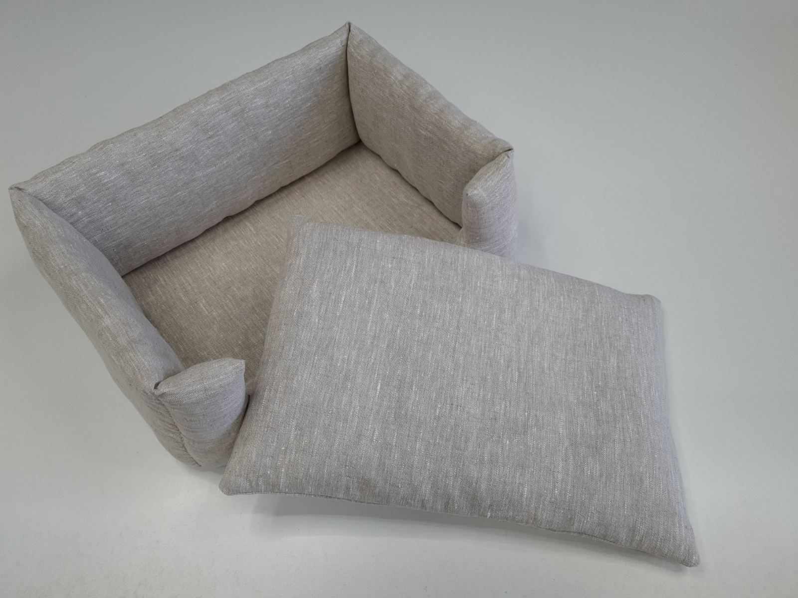 HEMP pet bed in natural non-dyed gray linen fabric filled organic HEMP Fiber - mat carpet - house for cats organic